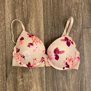 Victorias Secret push up bra 32 c
